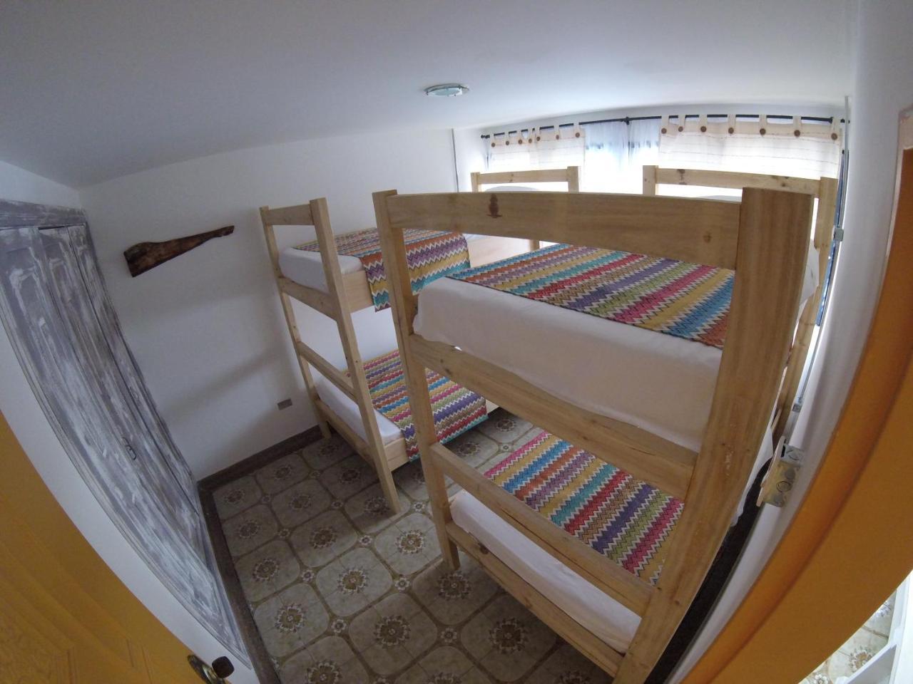 La Otra Mitad Hostel Armenia  Exterior photo